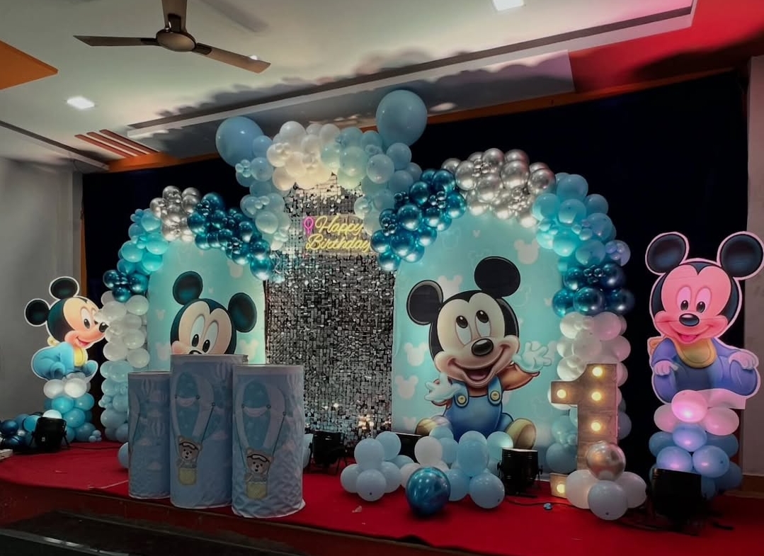 Balloon Decoration Setup
